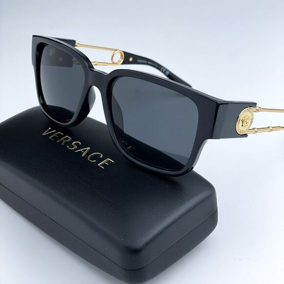 NEW Versace VE4412 GB1/87 Black Dark Grey Square Unisex Sunglasses - Picture 10 of 14